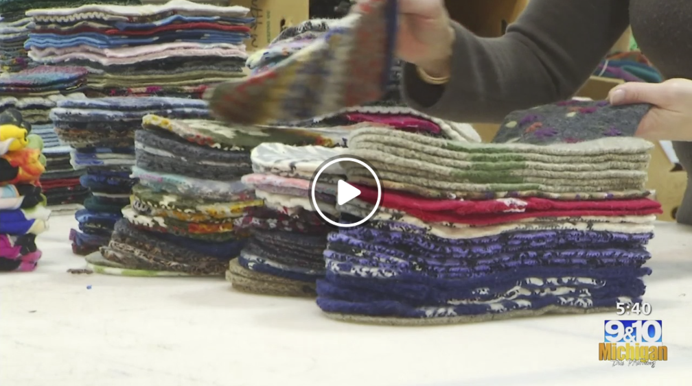 9&10 News Feature about "Bernie Sanders Mittens"