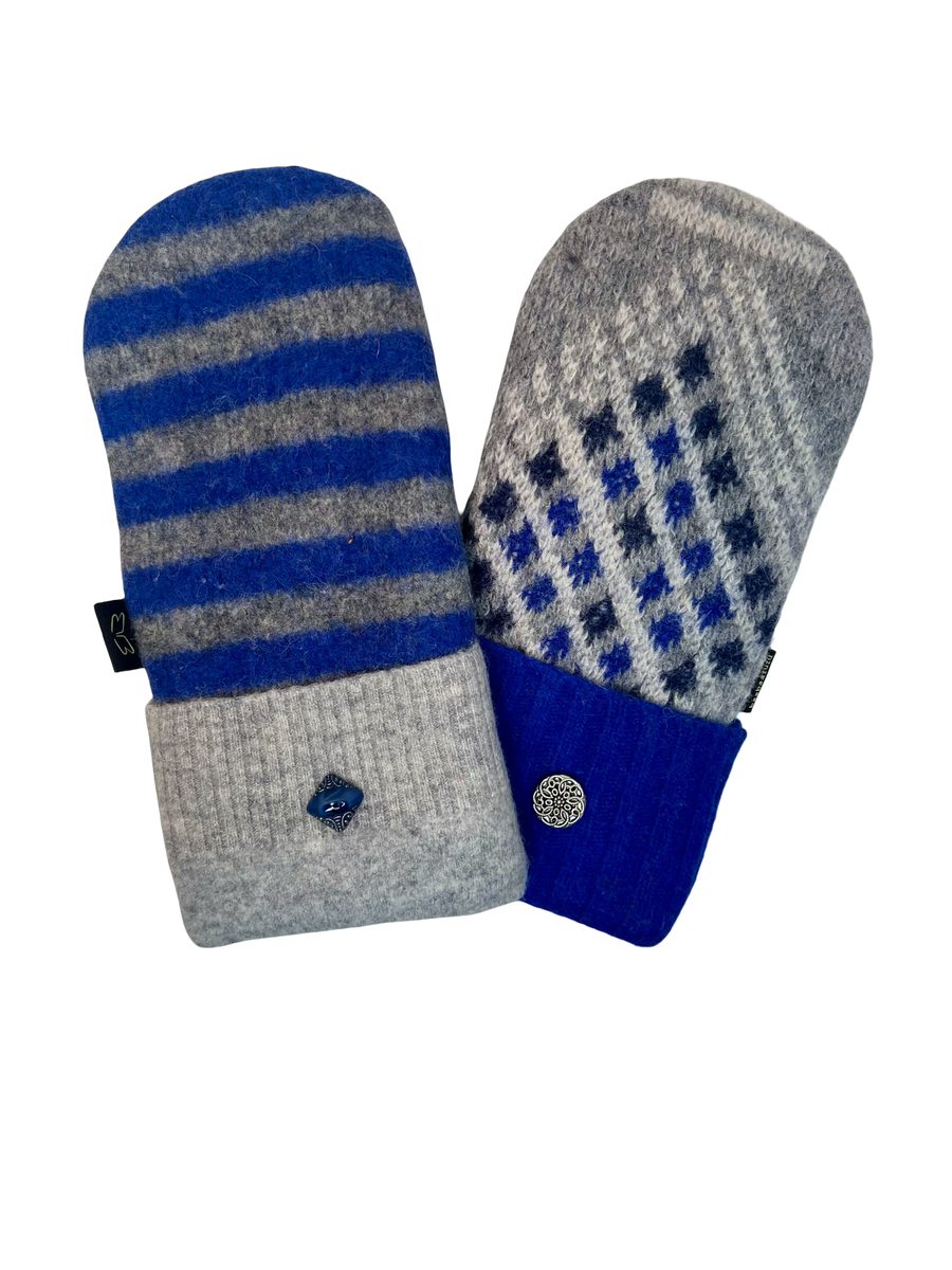 One of a Kind Sweater Mittens 600