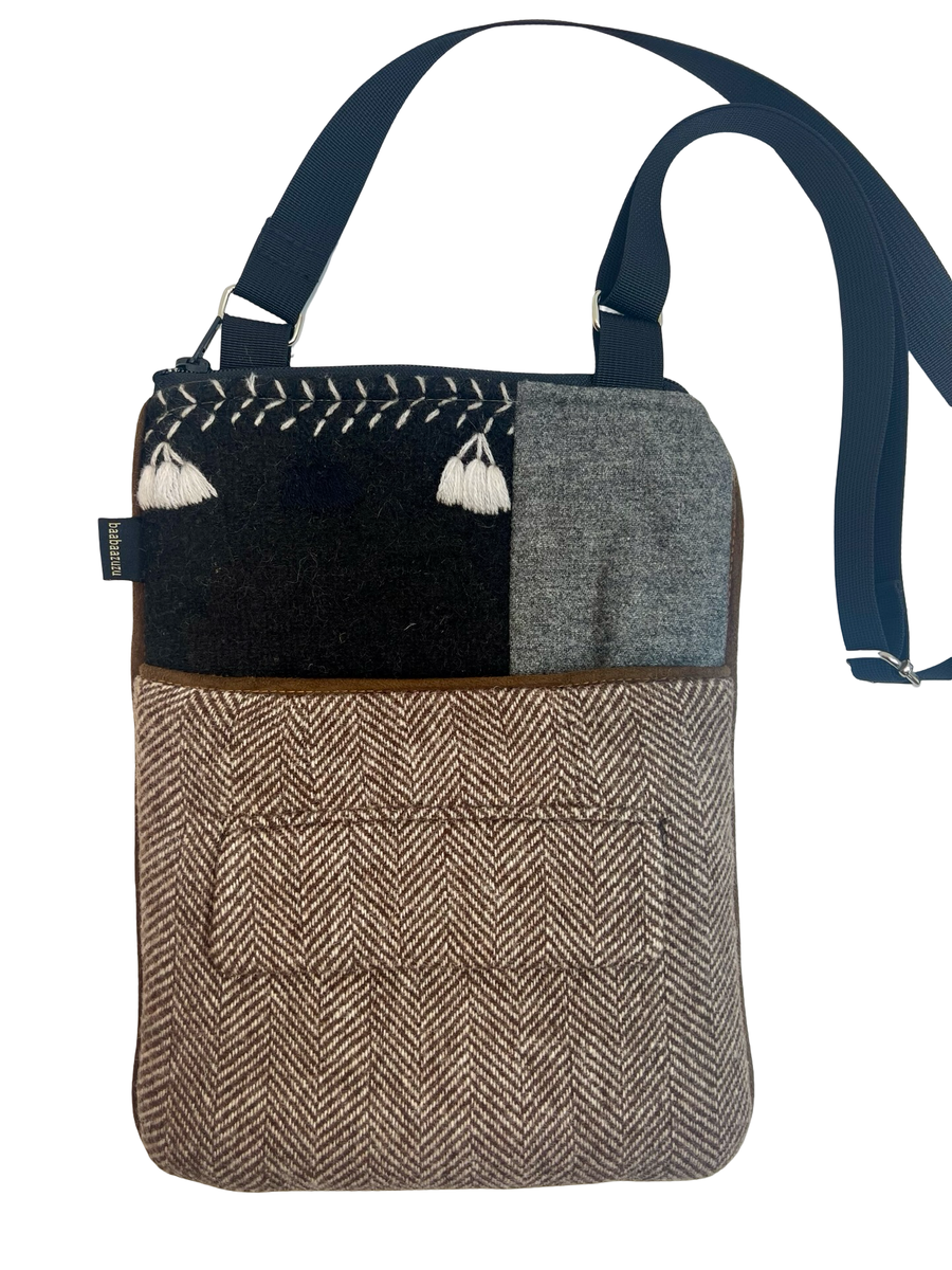 One of a Kind Compact Zip 102