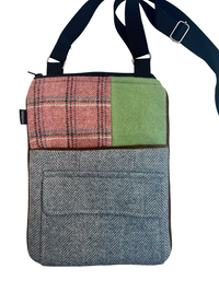 One of a Kind Compact Zip 104