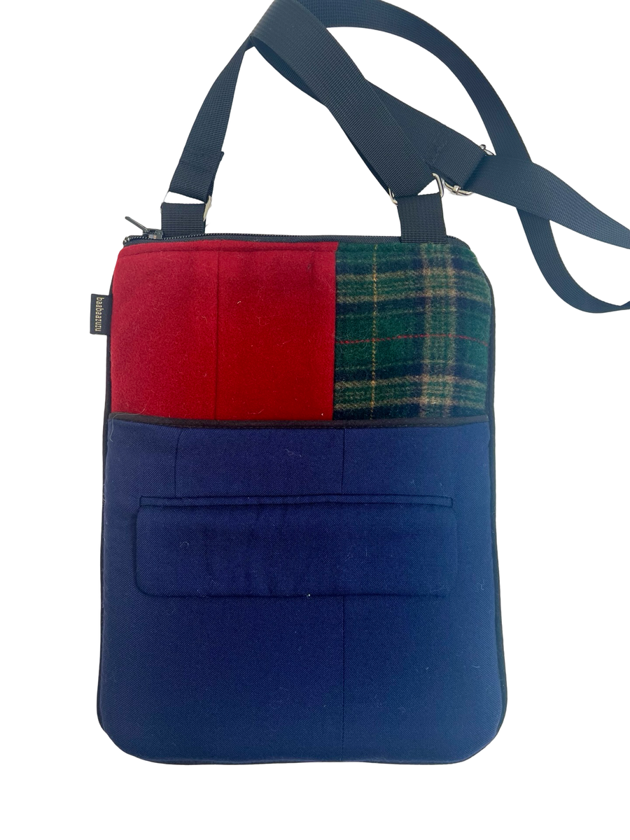 One of a Kind Compact Zip 105